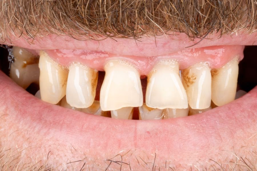 One dentist. One plan. A smile that looks like yours. - Flow Dental Studio Gdynia